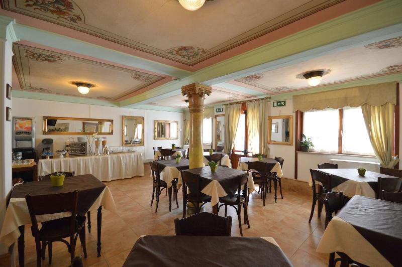 Apartahotel Marin Venecia