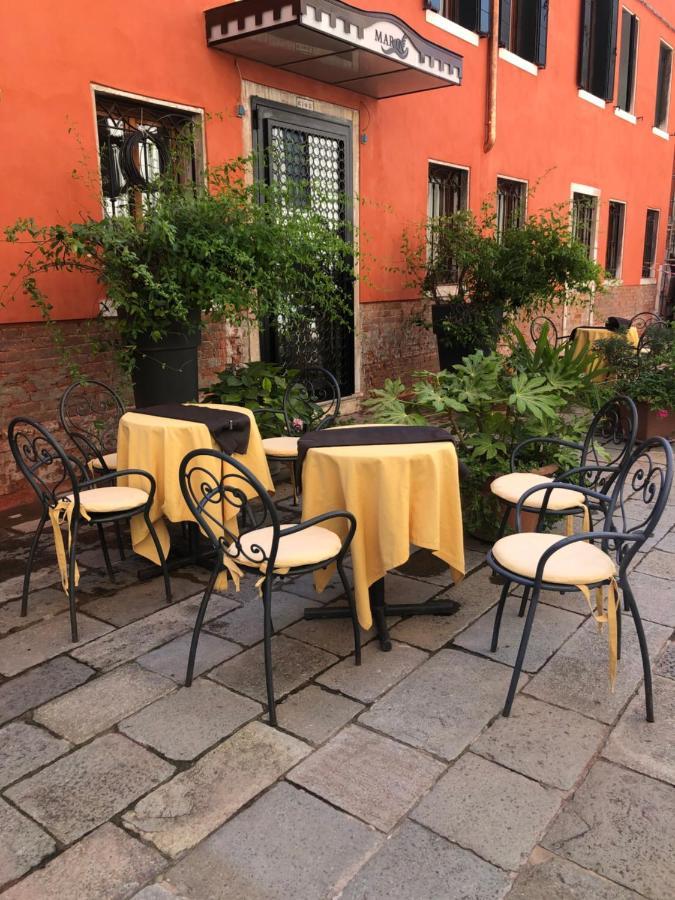 Marin * Venecia