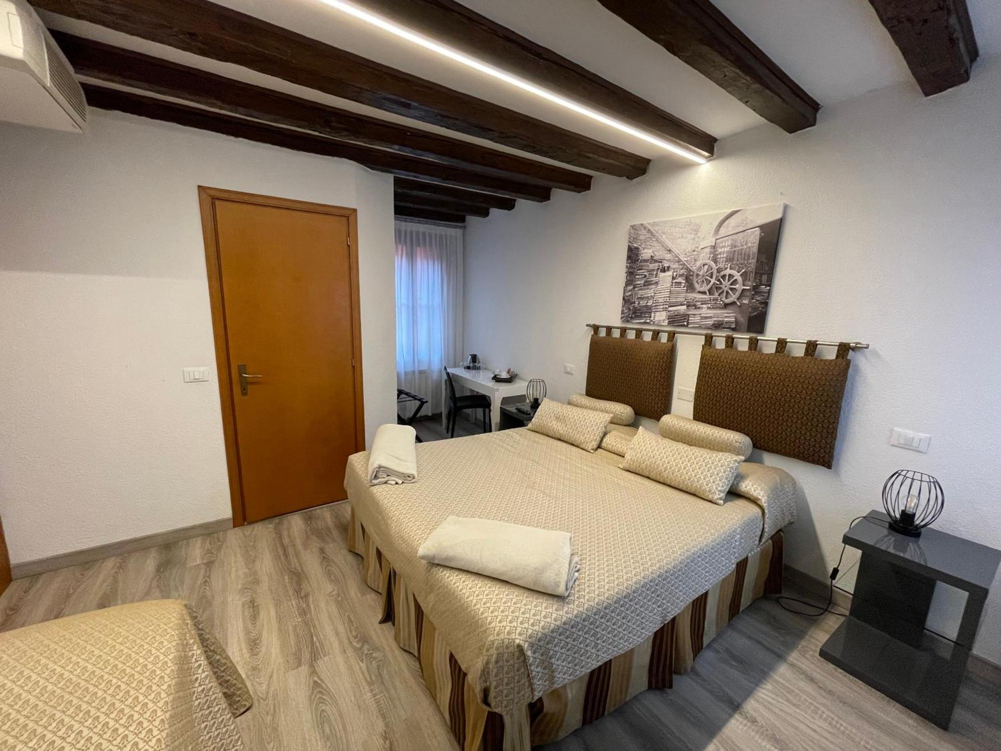Apartahotel Marin Venecia