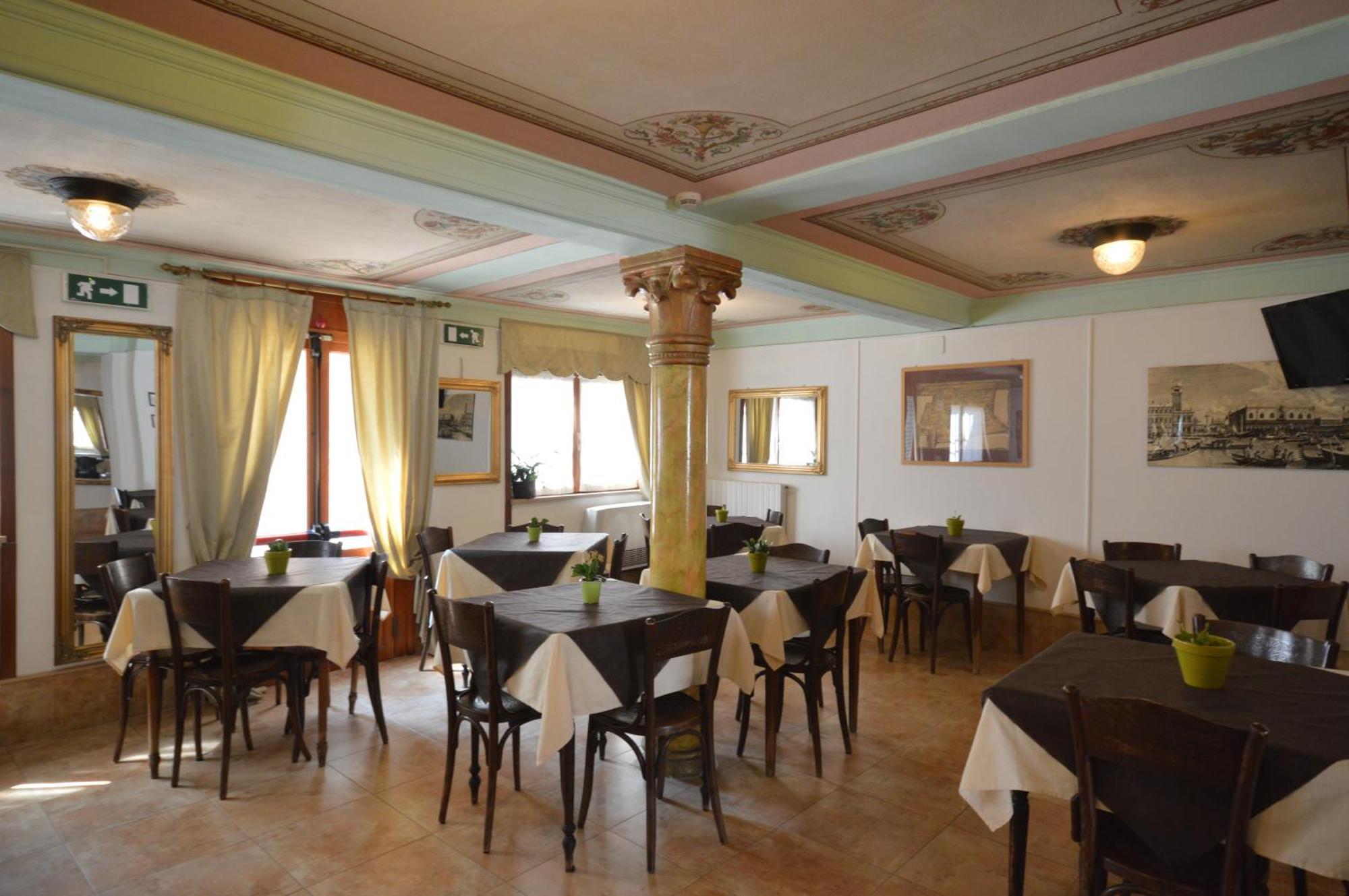 Hotel apartamentowy Marin *